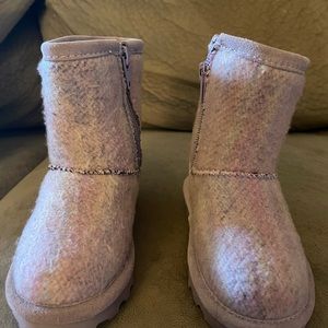 Bearpaw boots